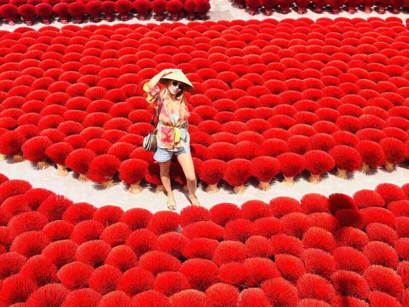 Hanoi: Incense, Hat Making & Lacquer Artisan Village Tour - Itinerary and Highlights
