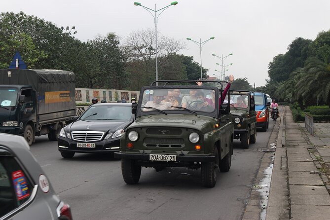 Hanoi Jeep Tours: Hanoi City Jeep Tours By Legendary Jeep - Experience the City Highlights
