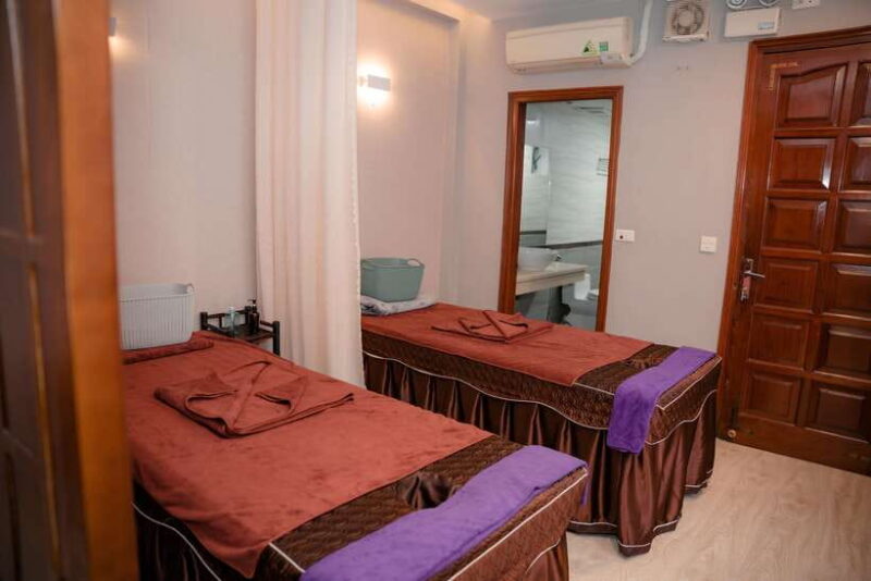Hanoi Lá Spa 16: Four Hands - Body Massage 60 - Key Points