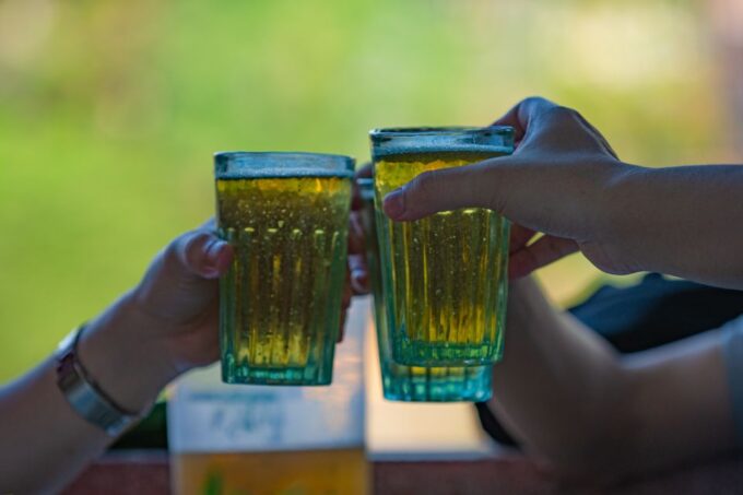 Hanoi Local Fresh Beer and Culinary Tour With Train Street - Savoring Traditional Vietnamese Flavors