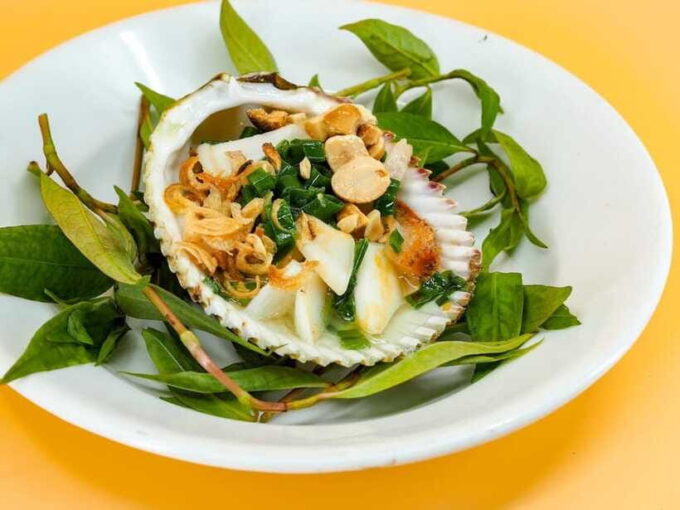Hanoi: Michelin-Selected Street Food Walking Tour - Cultural Insights