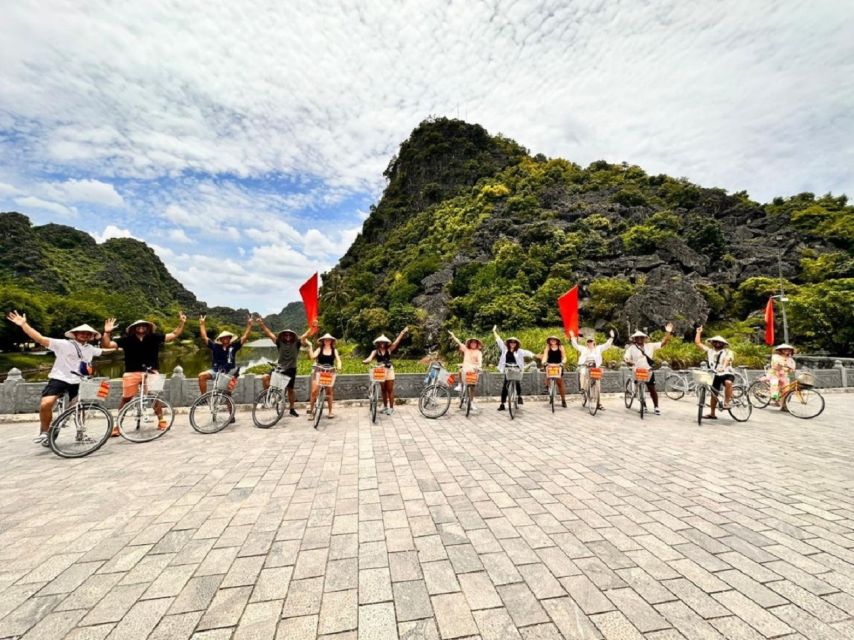 Hanoi: Ninh Binh, Hoa Lu, Tam Coc and Mua Cave Day Trip - Key Points