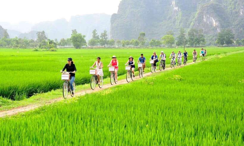 Hanoi: Ninh Binh, Hoa Lu, Tam Coc With Hanoi Food Tour - Frequently Asked Questions