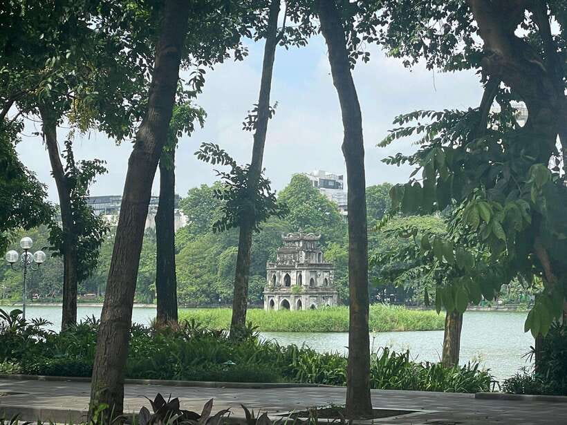 Hanoi Old Quarter Cultural Walking Tour & Water Puppet Show - Key Points