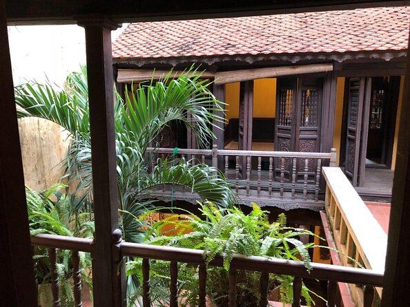 Hanoi Old Quarter Private Walking Tour With Student Guide - Meeting and Pickup Details