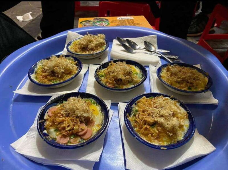 Hanoi: Private Food Tasting Tour and Train Street Experience - Iconic Street Vendors You Cant Miss