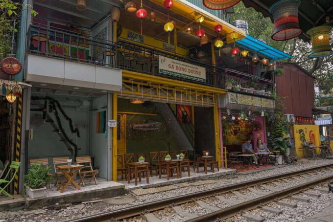 HANOI: RIDE TO HANOI JANE RELATED ATTRACTIONS & TRAIN STREET - The Vibrant Culture of Hanoi