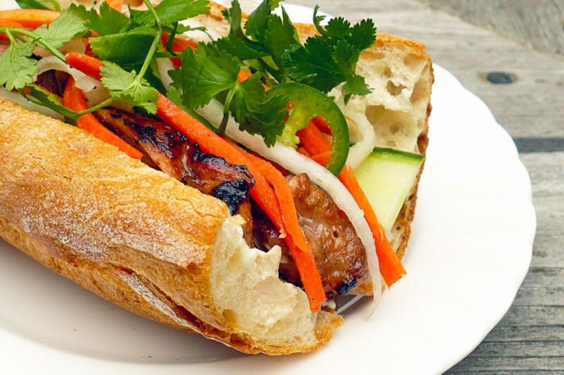 Hanoi: Small-Group Street Food Walking Tour - Food Sampling Delights