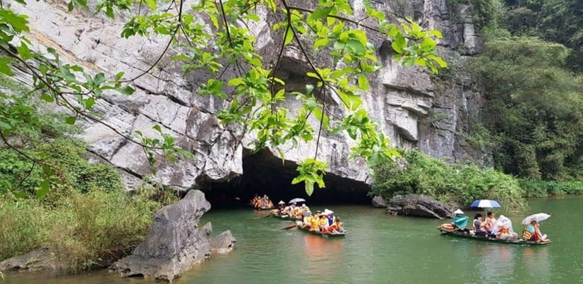 Hanoi: Trang An, Bai Dinh and Mua Cave Fullday - Frequently Asked Questions