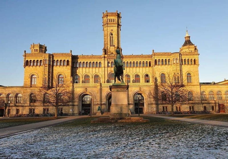 Hanover: Guided running/jogging tour with insider tip guarantee - An In-Depth Look at the Hanover Running Tour