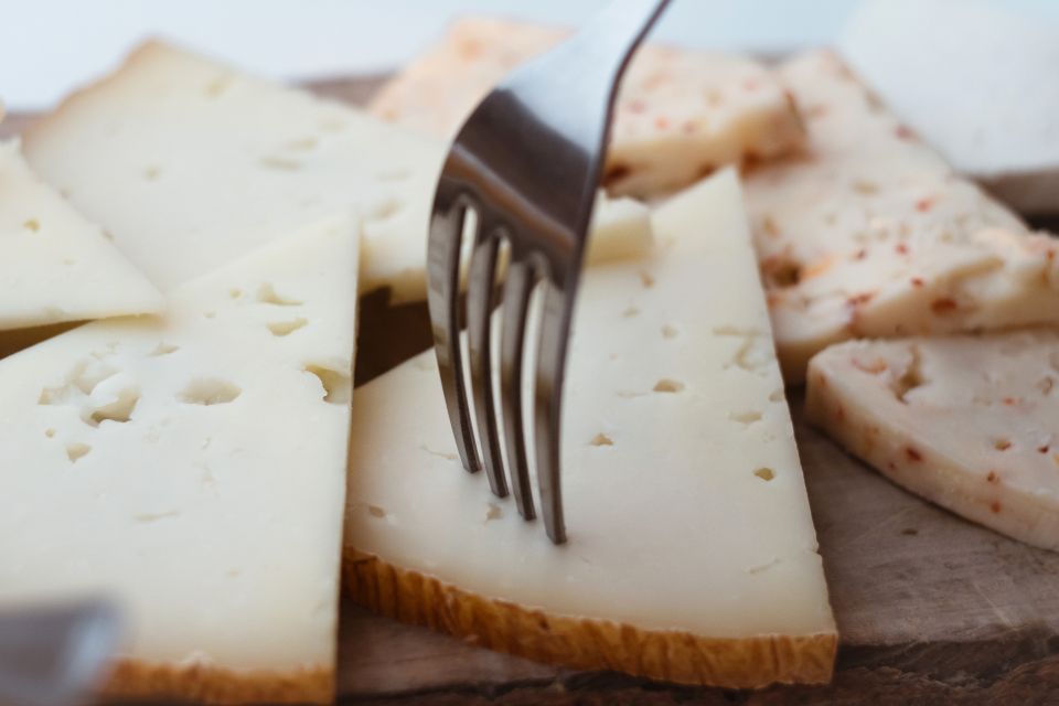Happy Hour Drinks and Food Tour - Inclusions and Tour Details