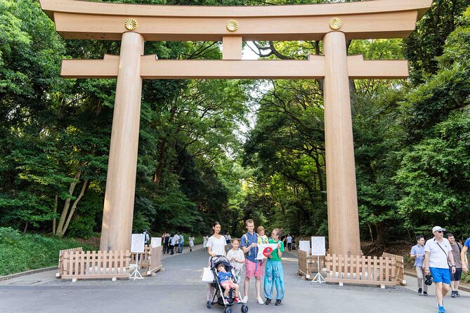 Harajuku Sweet & Culture Exploration: Dive Into Kawaii Wonders! - Indulge in Kawaii Confections: Sweets Galore