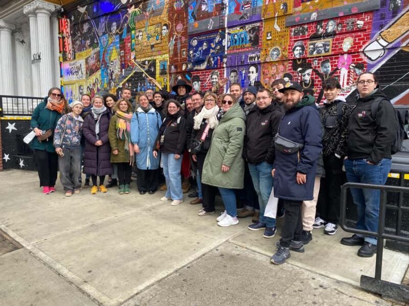 Harlem Tour in French and meet Harlem artist Paul Déo - Exploring Harlem: A Cultural Tapestry in Just 3 Hours