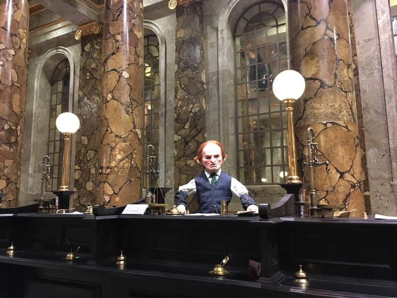 Harry Potter Studio Ticket & Tour of London Film Locations - Exploring the Experience: What to Expect