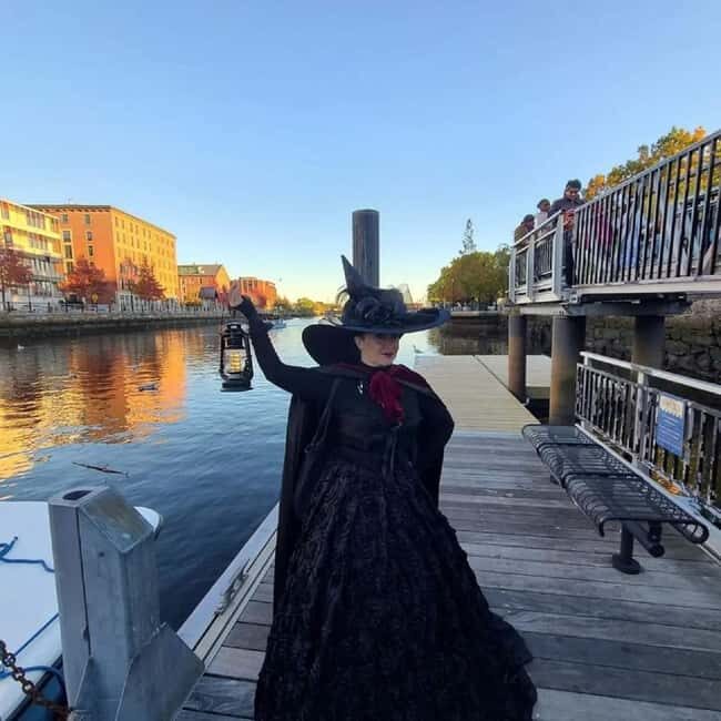 Haunted Boat Tours - A Closer Look at the Haunted Boat Tour Experience