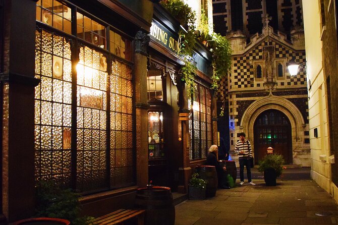 Haunted Pubs of Old London Tour - Meeting and End Points