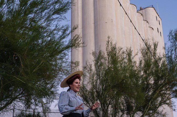 Haunted Walking Tour of Mill Avenue - The Sum Up