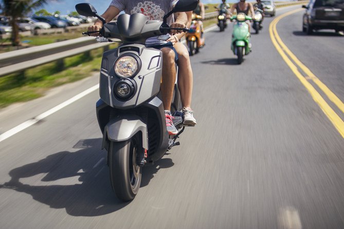 Hawaiian Style Scooter Ride Around Oahu for the Day - Whats Included in Your Rental