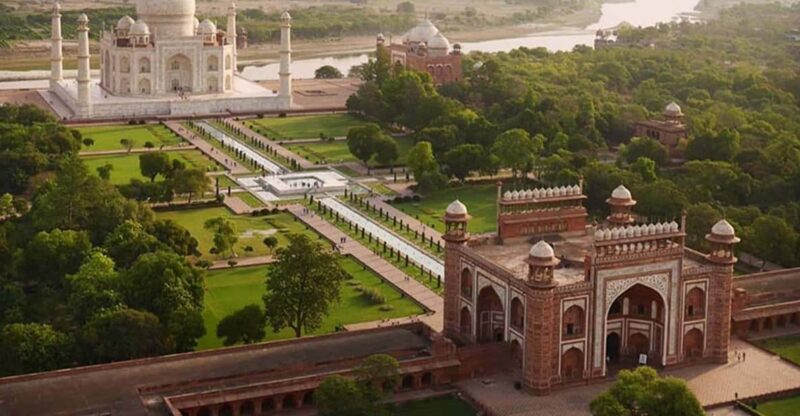Heart of Agra: Taj Mahal, Local Home Visit, and More - Itinerary Highlights
