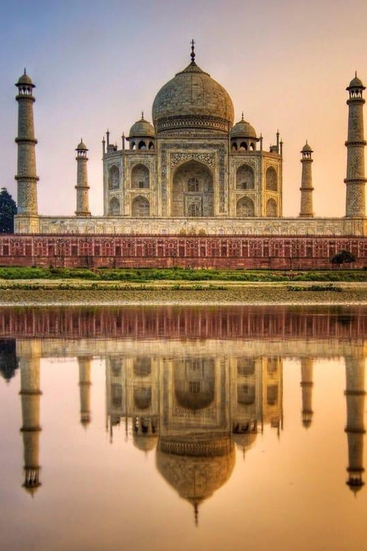 Heart of Agra: Taj Mahal, Local Home Visit, and More - Cultural Experiences