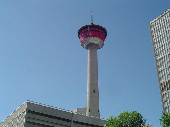 Heartwarming Walking Tour in Calgary for Those in Love - Good To Know