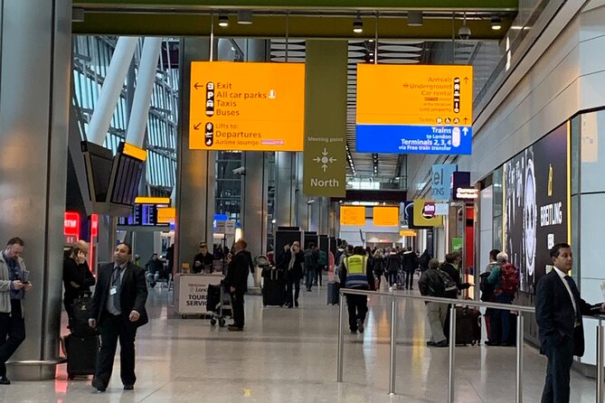 Heathrow Airport to London Transfer in a Private Minivan - Flight Monitoring Included