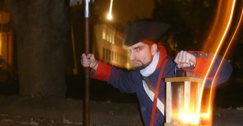 Heidelberg: Christmas Tour With the Night Watchman & Witness - Encounter With Historical Characters