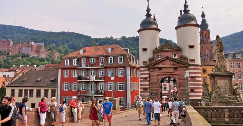 Heidelberg Heritage: Old Town and Castle Tour - Heidelberger Marktplatz