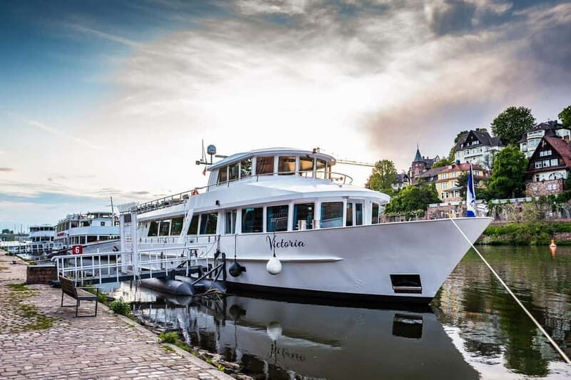 Heidelberg: Neckar River Sightseeing Cruise with a Drink - An Immersive Look at Heidelberg from the Water