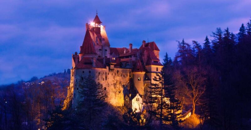 Heli Tour From Brasov to Bran and Peles Castles for 3 - Flight Highlights
