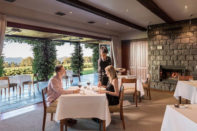 Helicopter Tour - Spicers Peak Lodge - The Experience in Detail