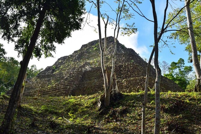 Helicopter Tour to El Mirador and Its Monumental Pyramids - About Your Stay