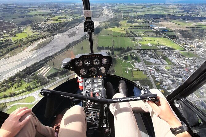 Helicopter trial Flight. Have a go at being the pilot - Key Points