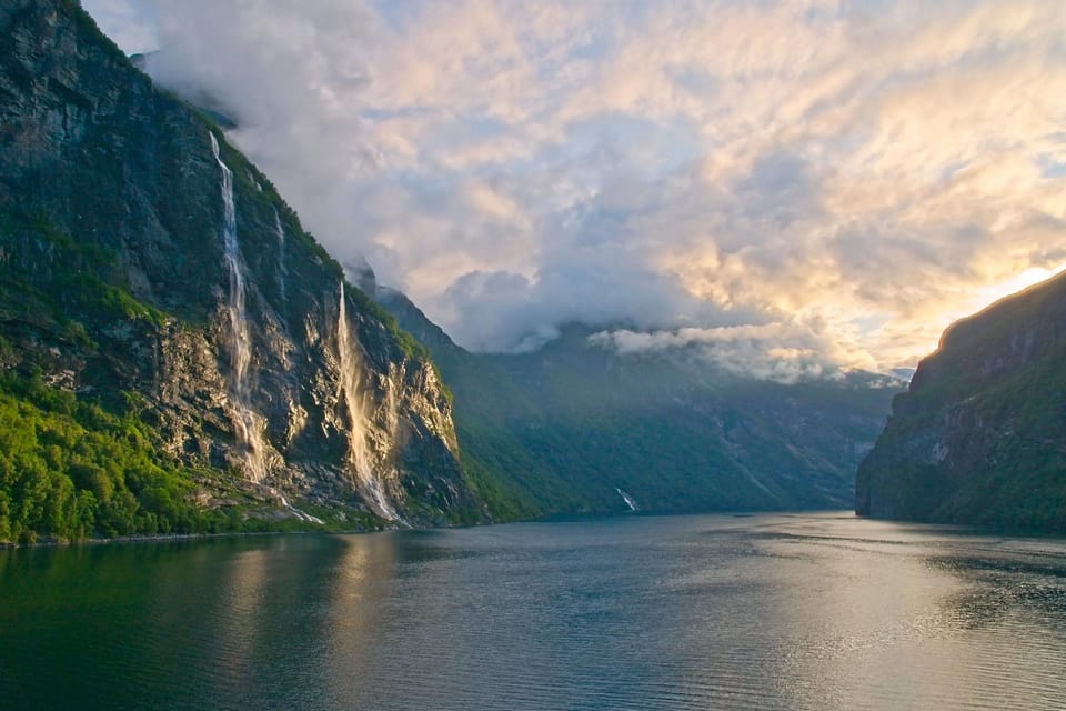 Hellesylt-Geiranger Sightseeing (one way ticket) - Frequently Asked Questions