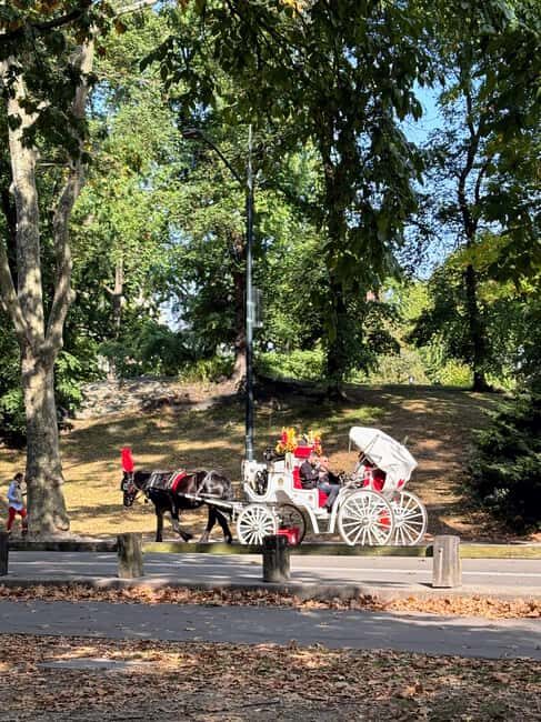 Hello New York: Your First Adventure in the Big Apple - Exploring the Itinerary: What Makes Each Stop Special?