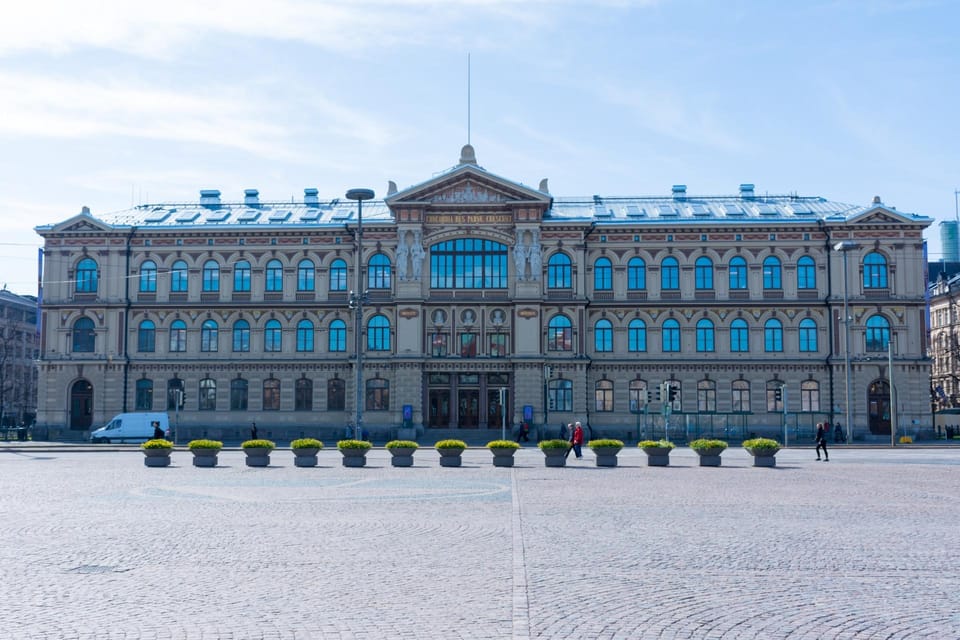 Helsinki Old Town Highlights Private Walking Tour - FAQ