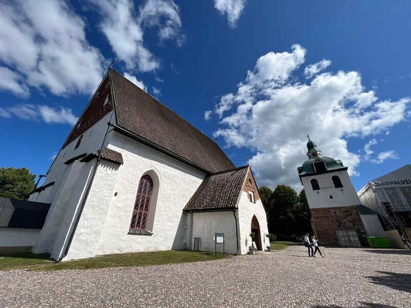 Helsinki & Porvoo: Full-Day Cultural & Scenic Tour - Scenic Drive to Porvoo: The Old Town Charm