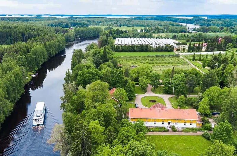 Helsinki: Private Visit to Finnish Berry Winery with Tasting - FAQ