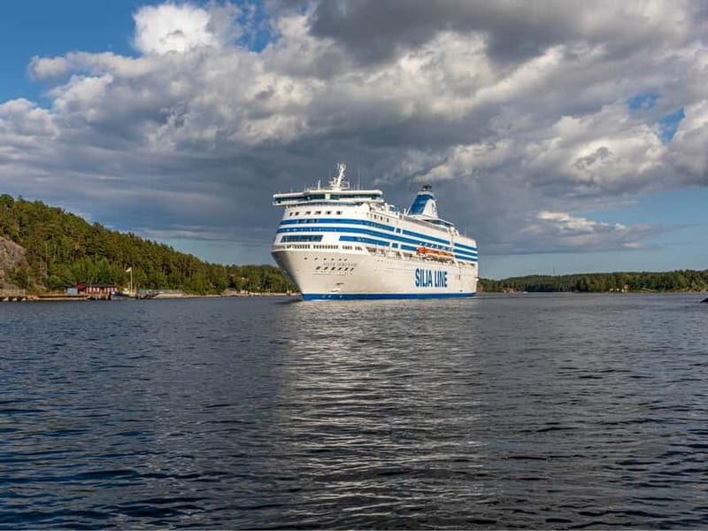 Helsinki-Stockholm Oneway Overnight Cruise with Cabin Stay - A Practical and Authentic Look at the Helsinki-Stockholm Oneway Overnight Cruise