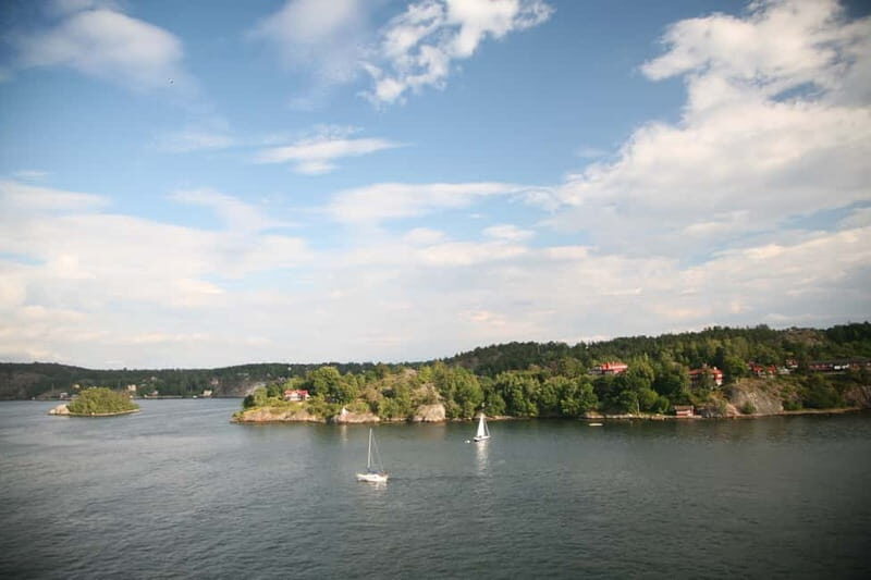 Helsinki-Stockholm Oneway Overnight Cruise with Cabin Stay - What is the Helsinki-Stockholm Overnight Cruise?