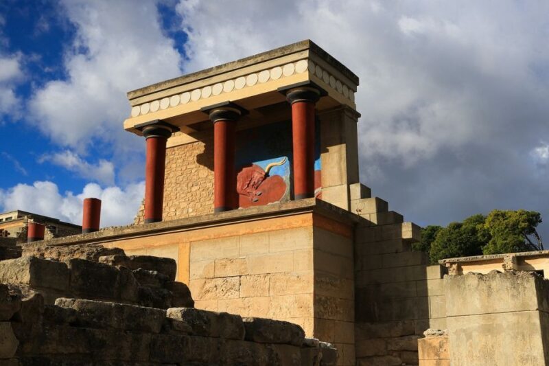 Heraklio Private Shore Excursion, Palace of Knossos & Museum - Key Points