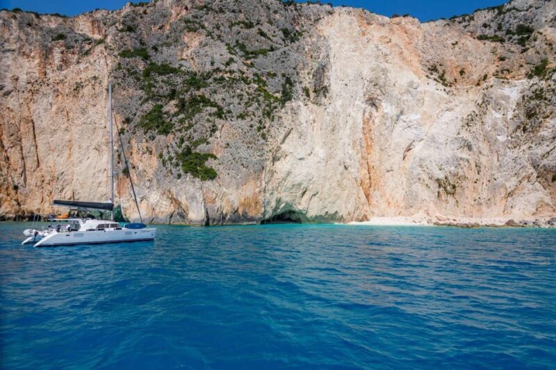 Heraklion: Catamaran Sailing to Dia island - Detailed Itinerary Breakdown