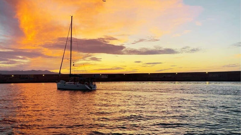 Heraklion: Dia Island Sunset Boat Tour with Dinner - Who Should Consider This Tour?