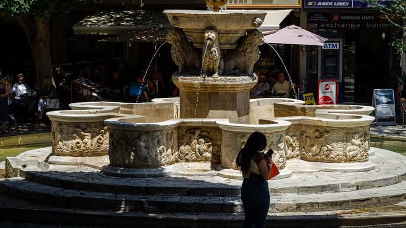 Heraklion: Heraklion Market & CretAquarium *SKIP The Line - Key Points