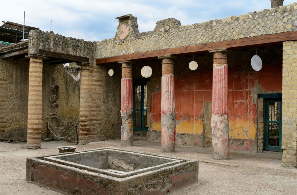 Herculaneum: 2-Hour Private Tour of the Ruins - Area of Marina and Skeletons
