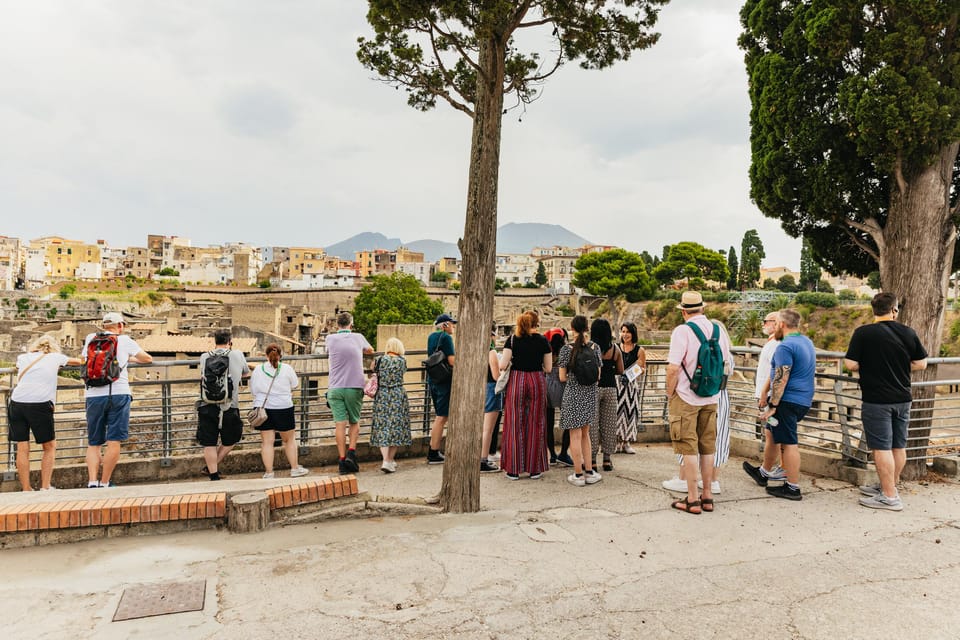 Herculaneum: Skip-The-Line Guided Tour With Archaeologist - Preserved Artifacts and Treasures