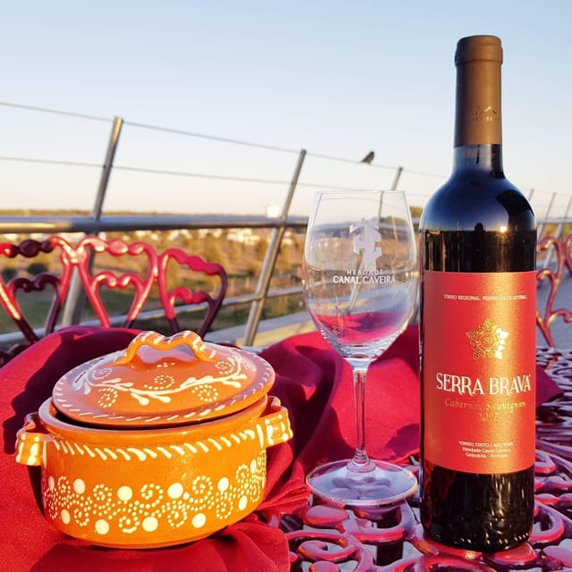 Herdade Canal Caveira - Winery Visit 4 Wines & Tapas - Key Points