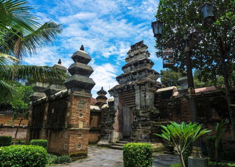 Heritage Journey Through the Cultural Gems of Kotagede - An In-Depth Look at the Heritage Tour