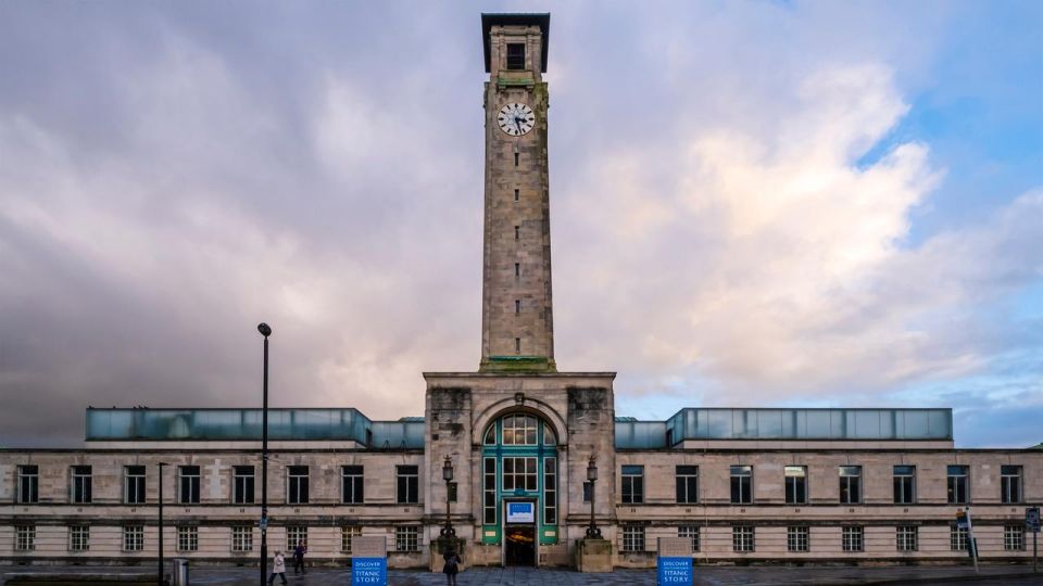 Heritage of the Titanic: Southampton Private Walking Tour - Booking Details