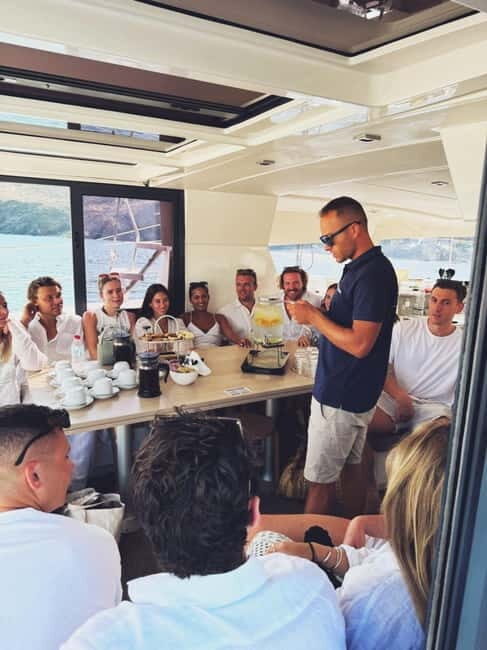 Hersonissos: Luxury Catamaran Cruise to Dia - Lunch & Drinks - Who Will Love This Tour?